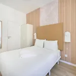 Brand New Anjos Apartmán *
