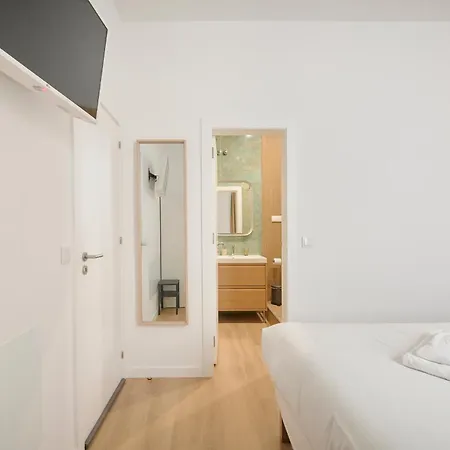 Brand New Anjos Hostel