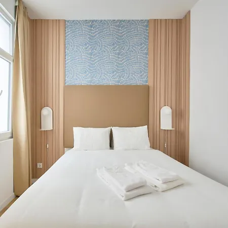 Brand New Anjos Apartman