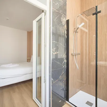 Brand New Anjos Apartman